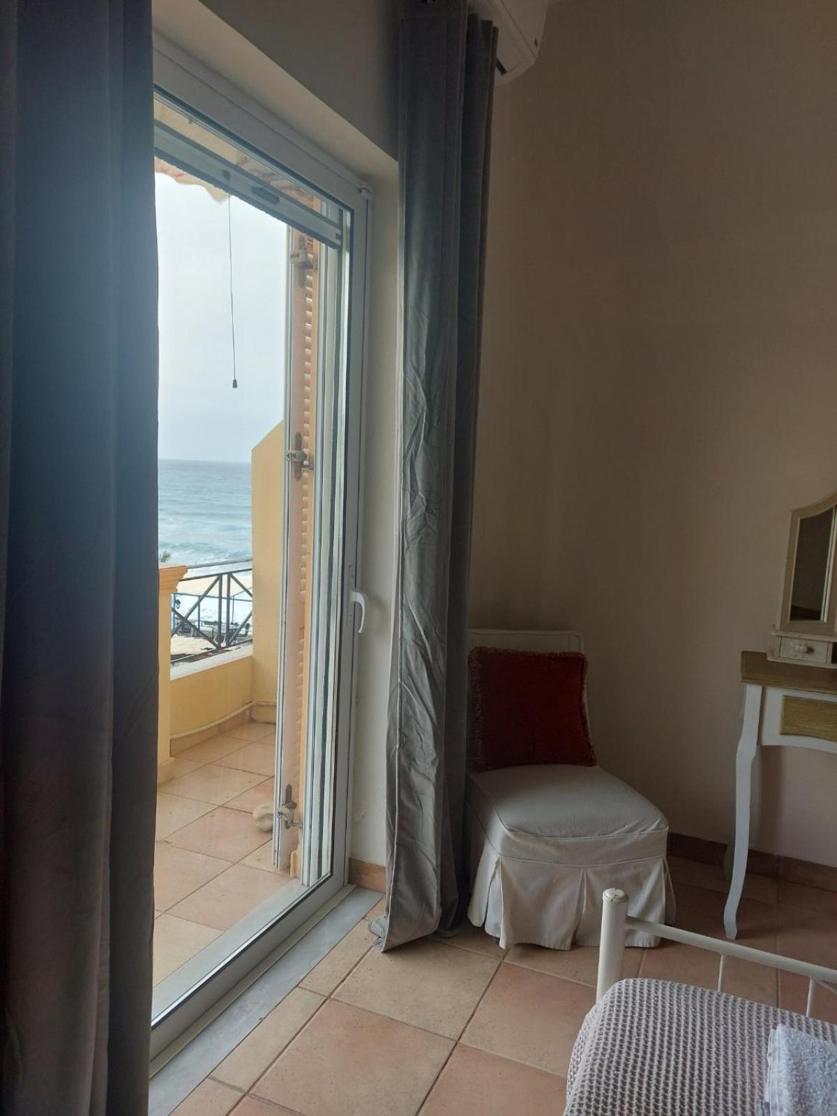 Foivos Seaside Apartments Агиос-Георгиос Номер фото
